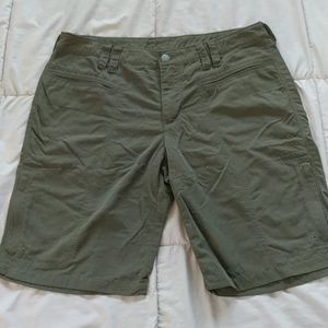 Columbia hiking shorts